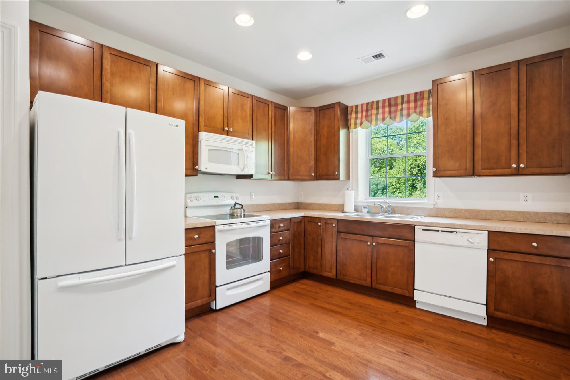 8535 VETERANS HIGHWAY 205