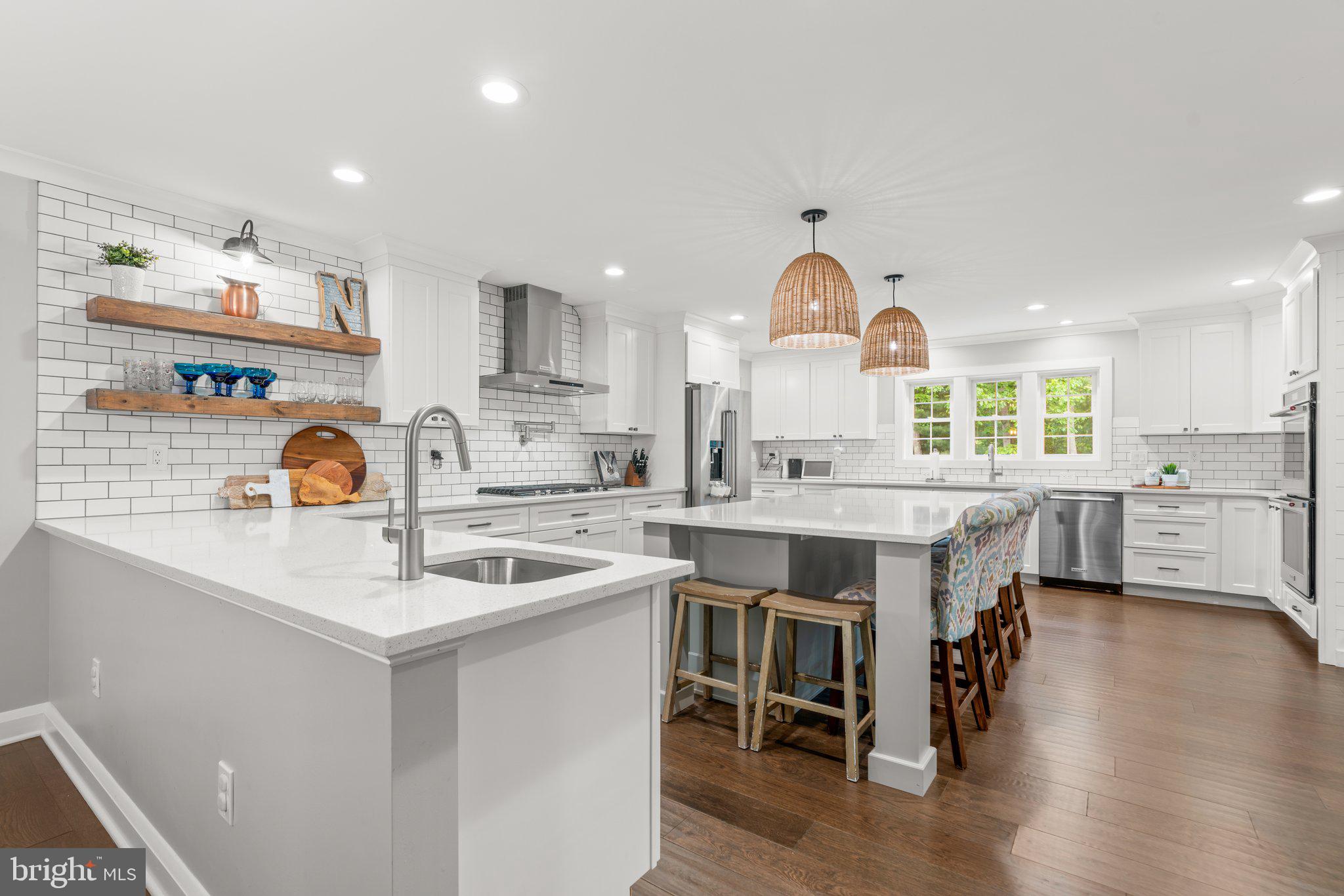 348 BUTTERNUT COURT