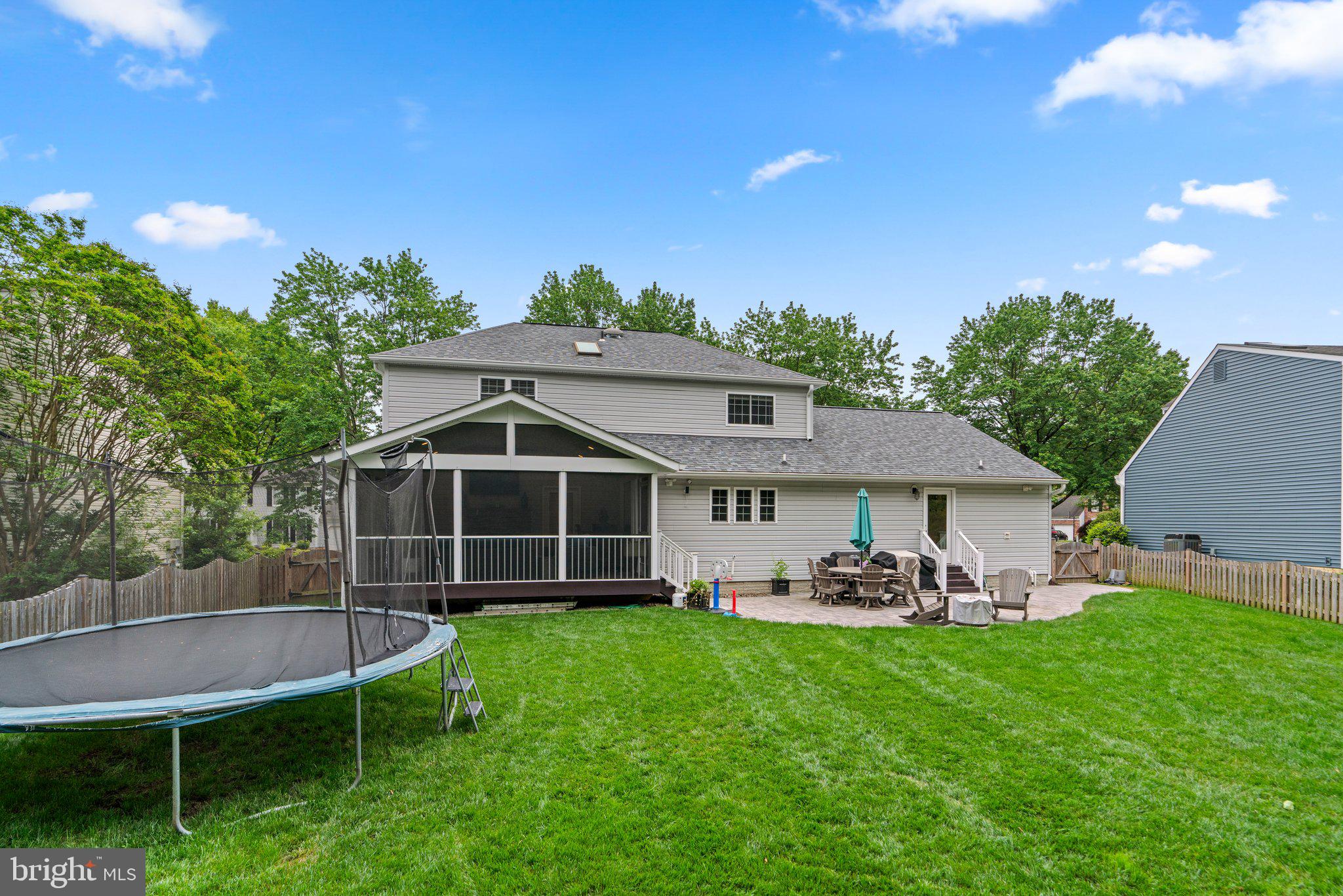348 BUTTERNUT COURT