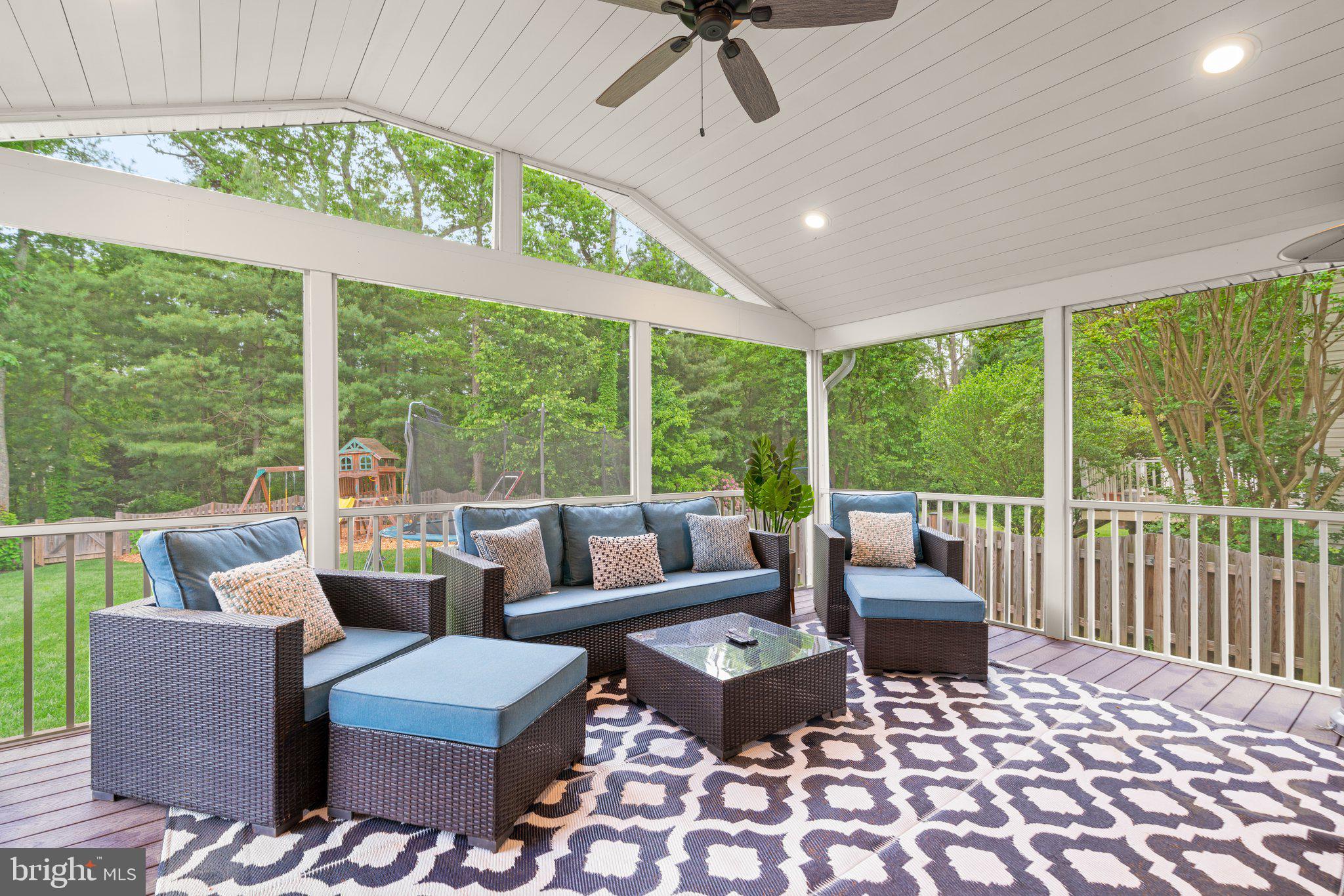 348 BUTTERNUT COURT
