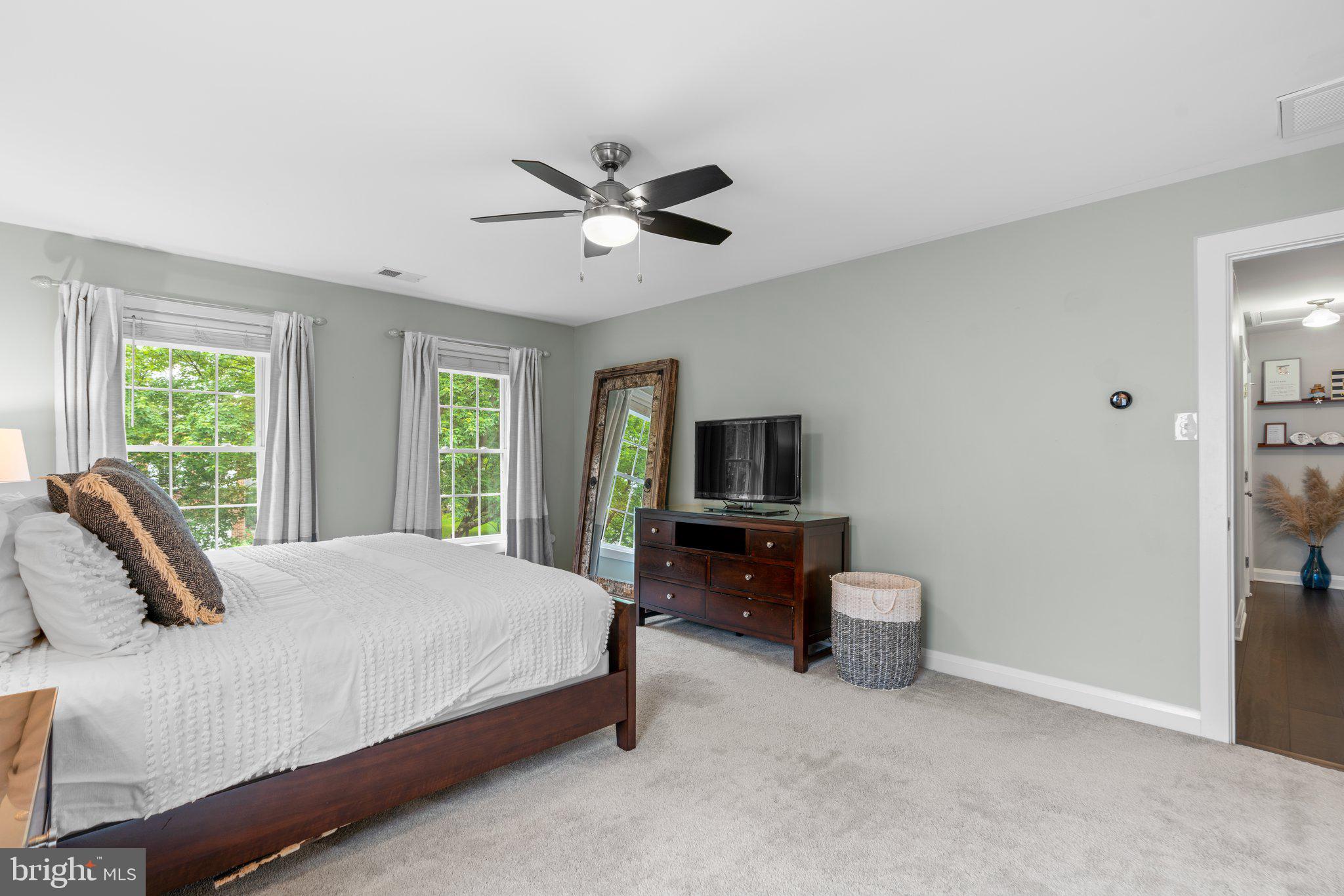 348 BUTTERNUT COURT