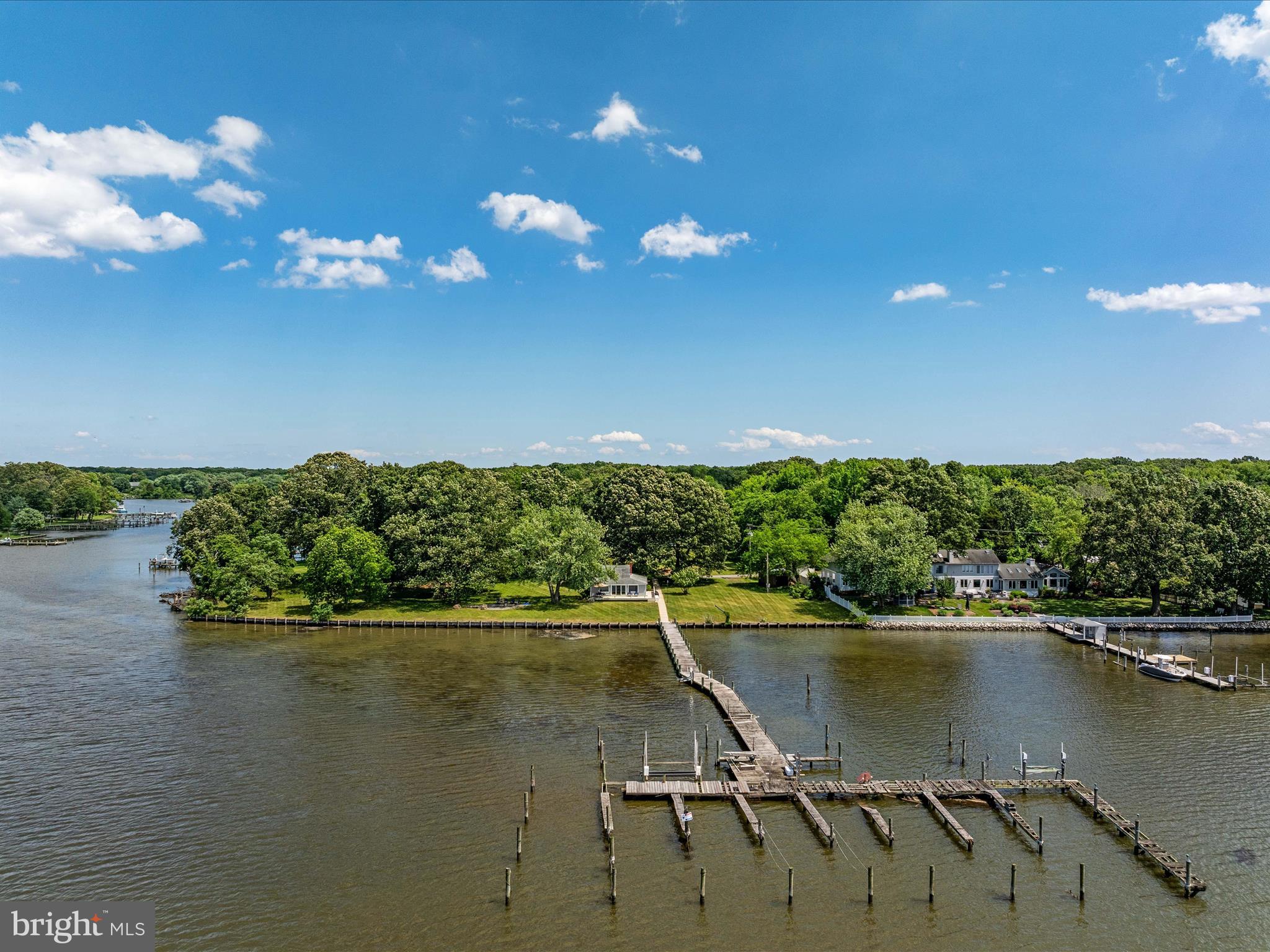 1264 W RIVER ROAD