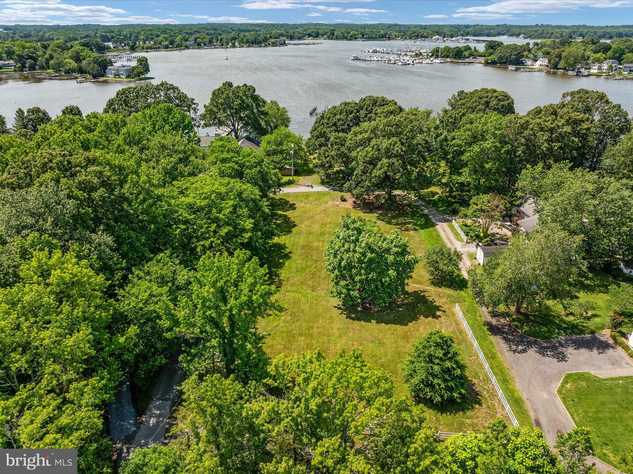 1264 W RIVER ROAD