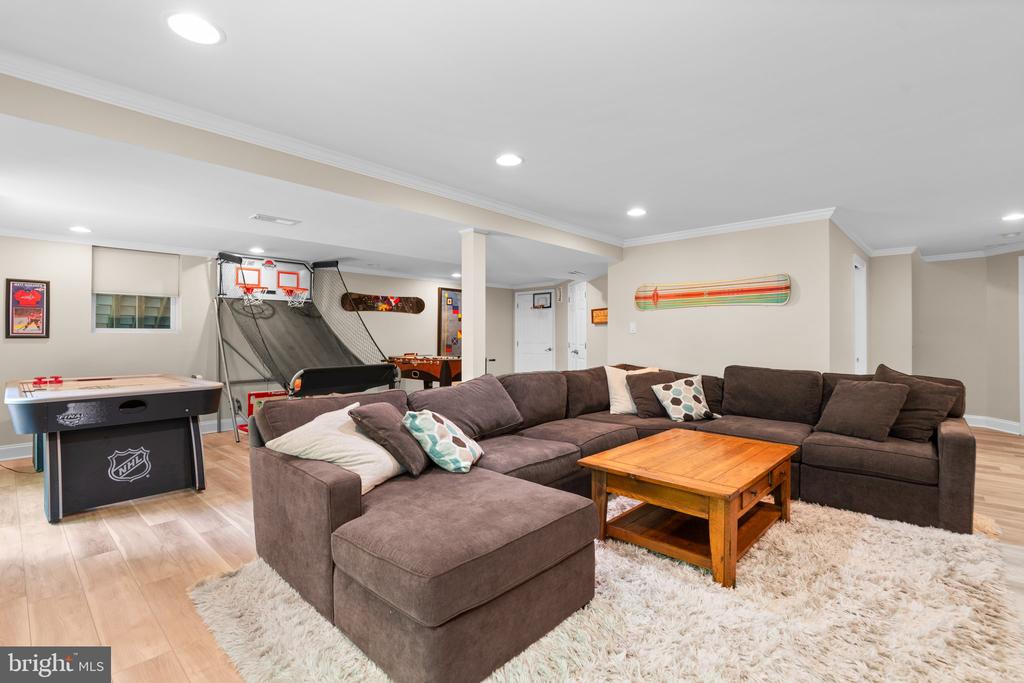 230 MOUNTAIN LAUREL LANE