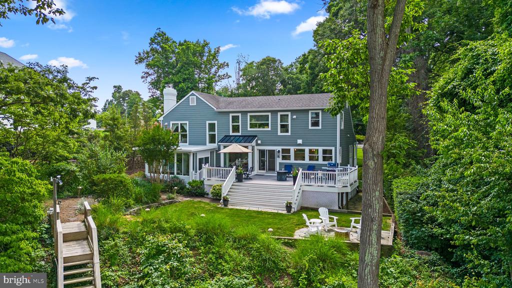 230 MOUNTAIN LAUREL LANE