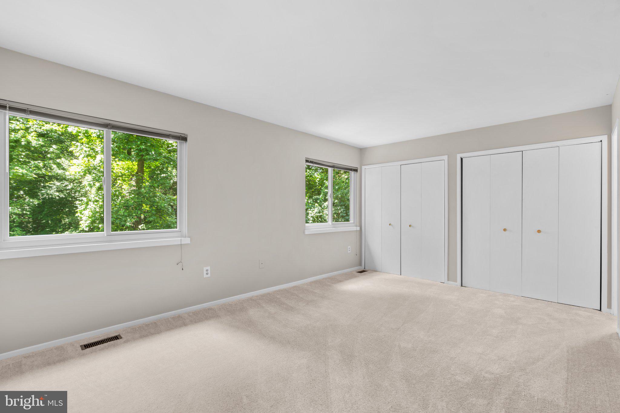 40 WINDWHISPER LANE