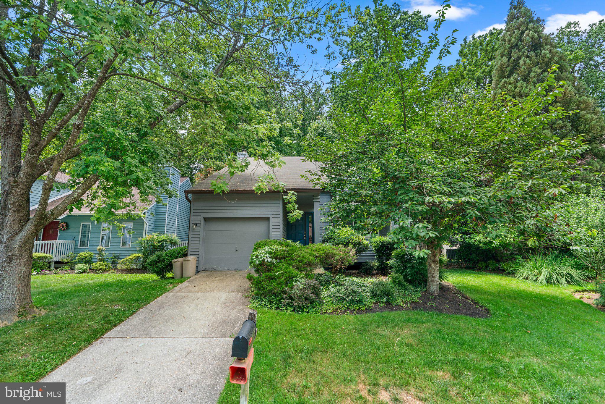 40 WINDWHISPER LANE