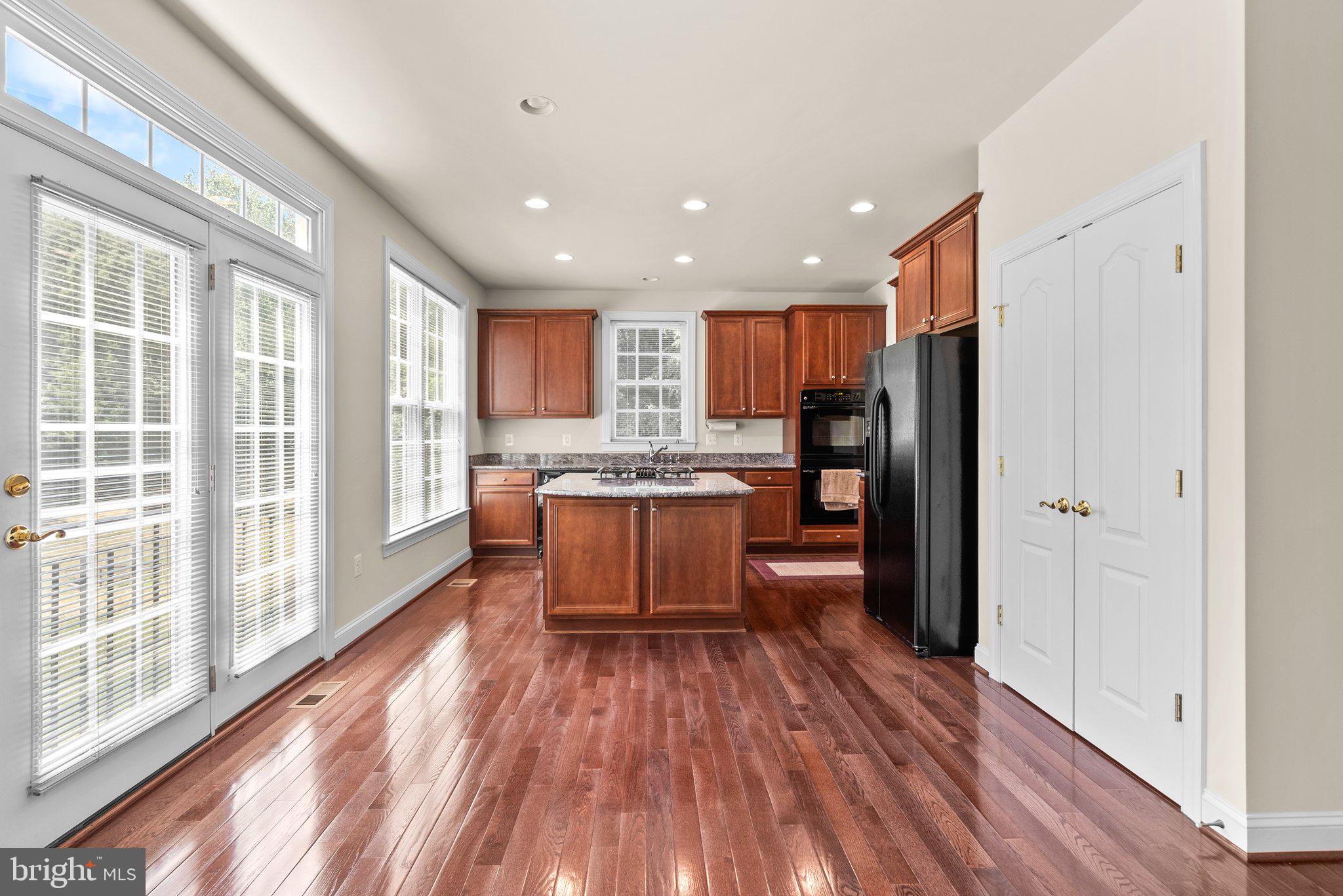 2318 ANNAPOLIS RIDGE COURT