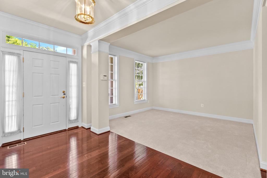 2318 ANNAPOLIS RIDGE COURT