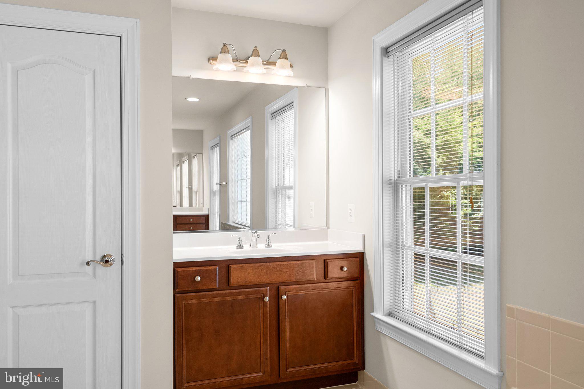 2318 ANNAPOLIS RIDGE COURT