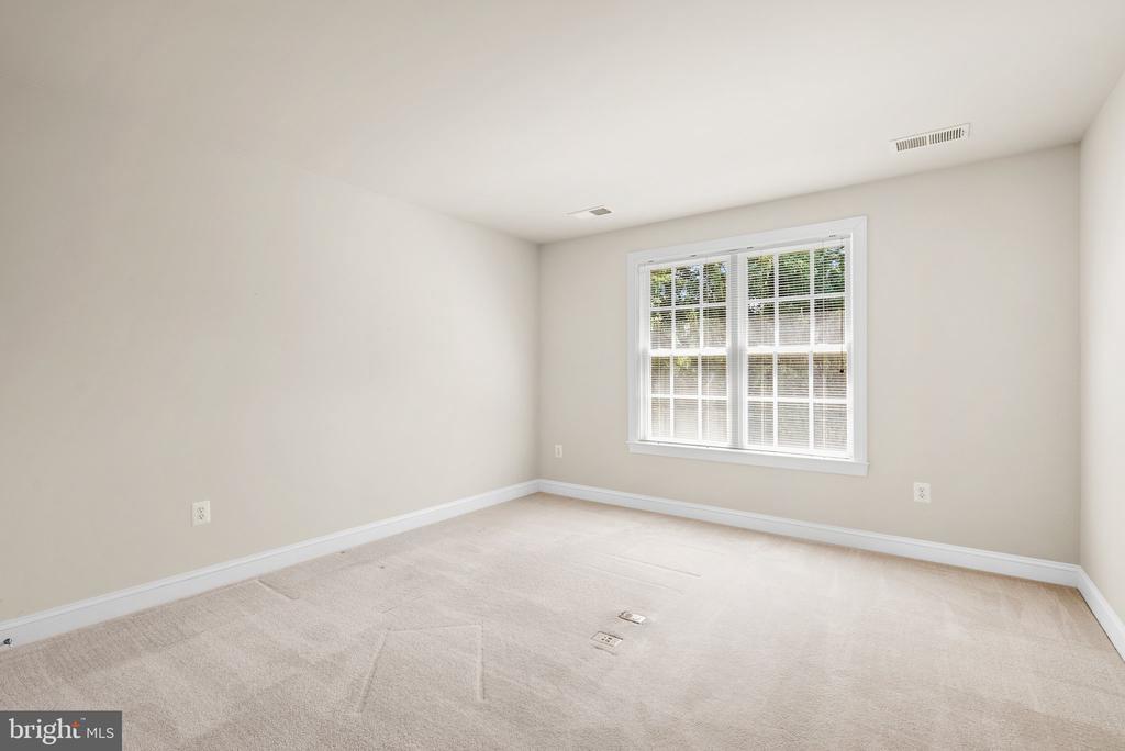 2318 ANNAPOLIS RIDGE COURT