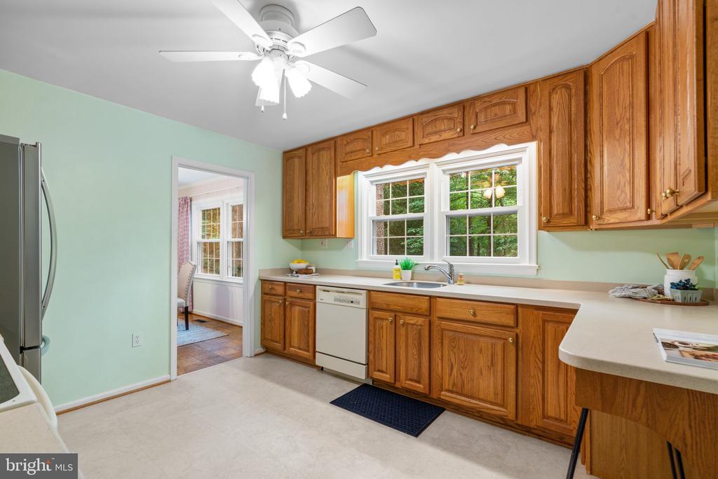 11 SAINT IVES DRIVE