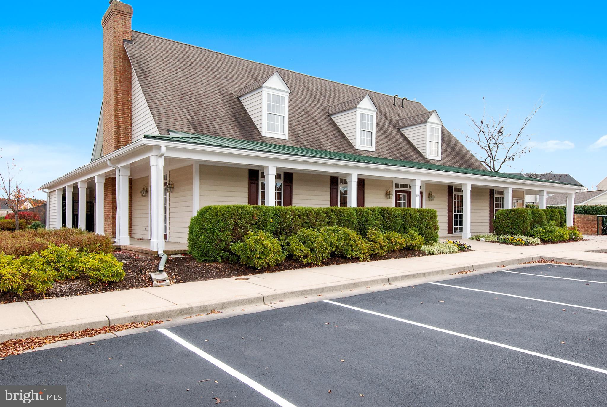 8265 GREEN ICE DRIVE