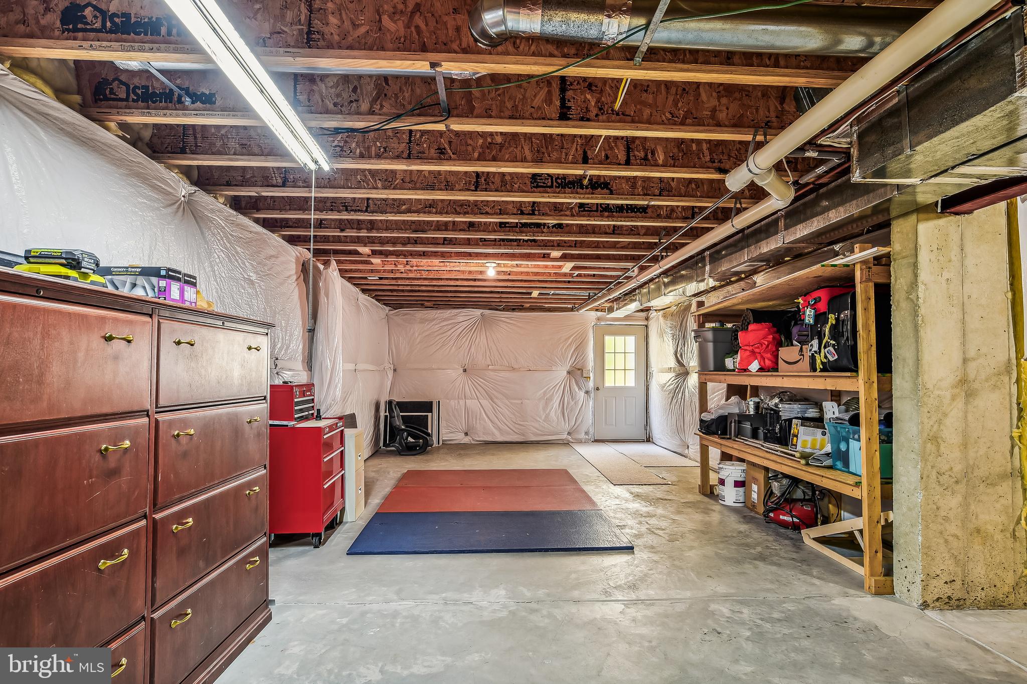 8265 GREEN ICE DRIVE