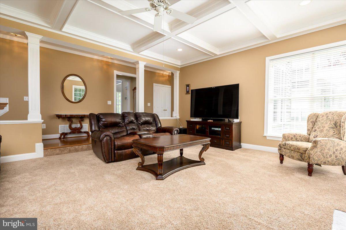 8265 GREEN ICE DRIVE