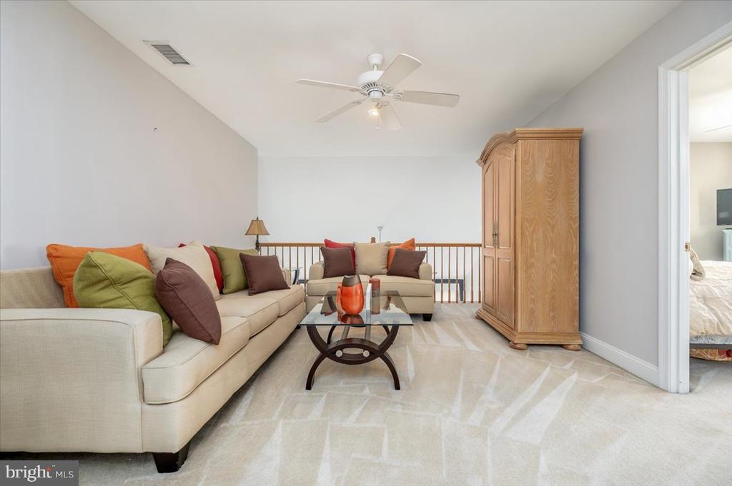 2619 SALFORD DRIVE