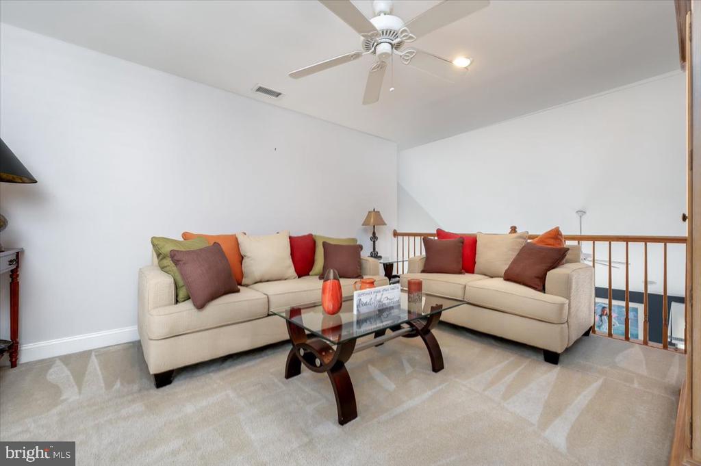 2619 SALFORD DRIVE