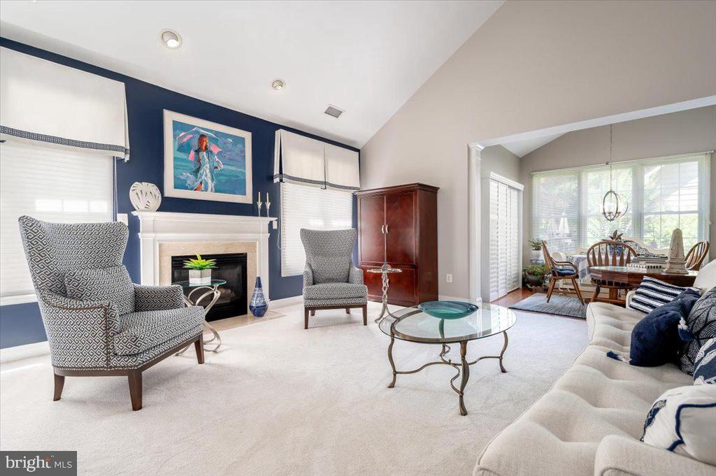 2619 SALFORD DRIVE