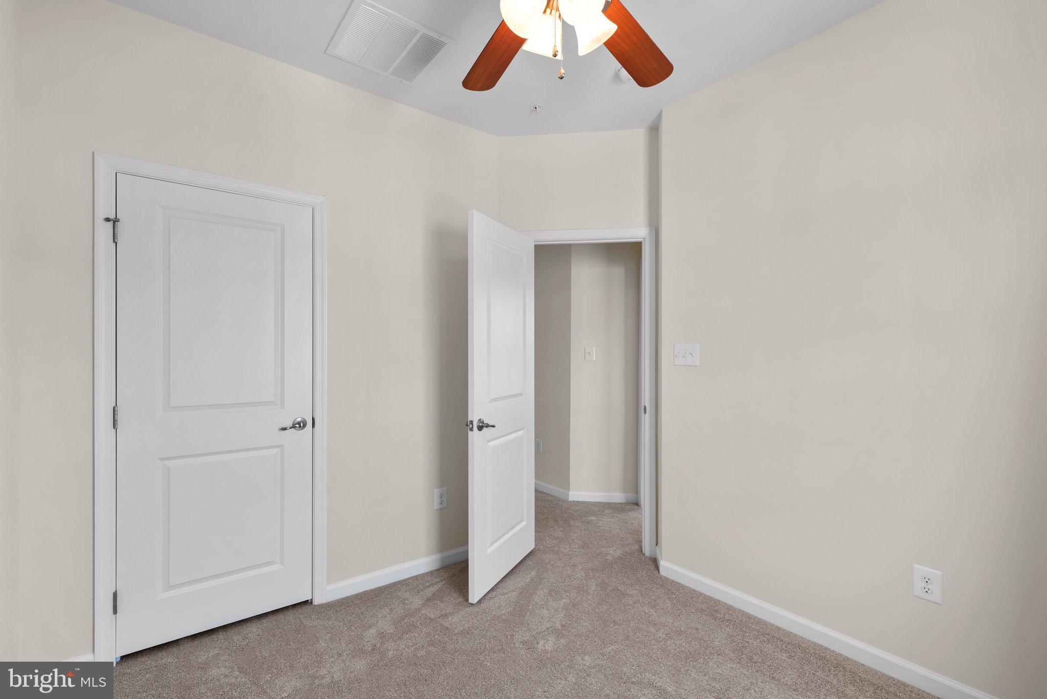719 APPLE ORCHARD DRIVE