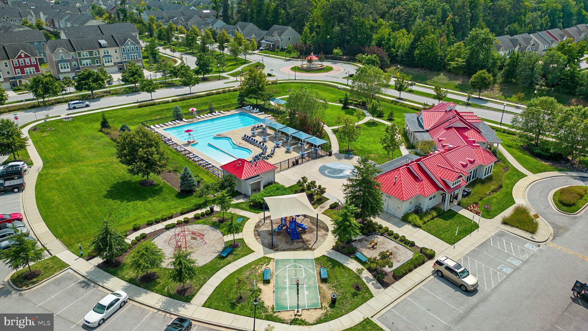 719 APPLE ORCHARD DRIVE
