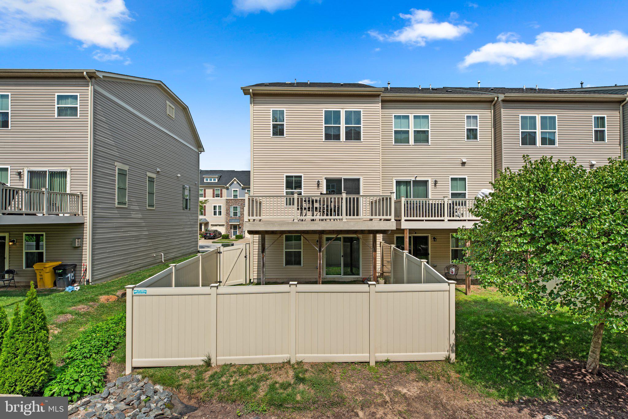 719 APPLE ORCHARD DRIVE