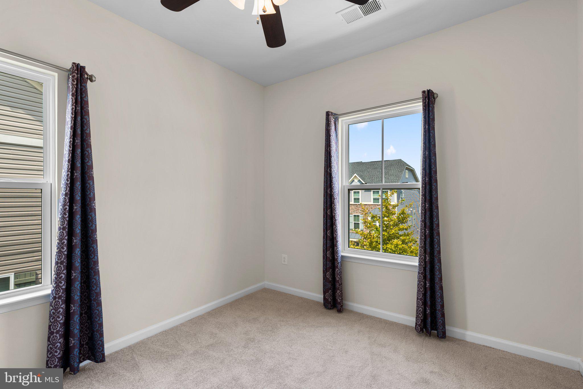 719 APPLE ORCHARD DRIVE