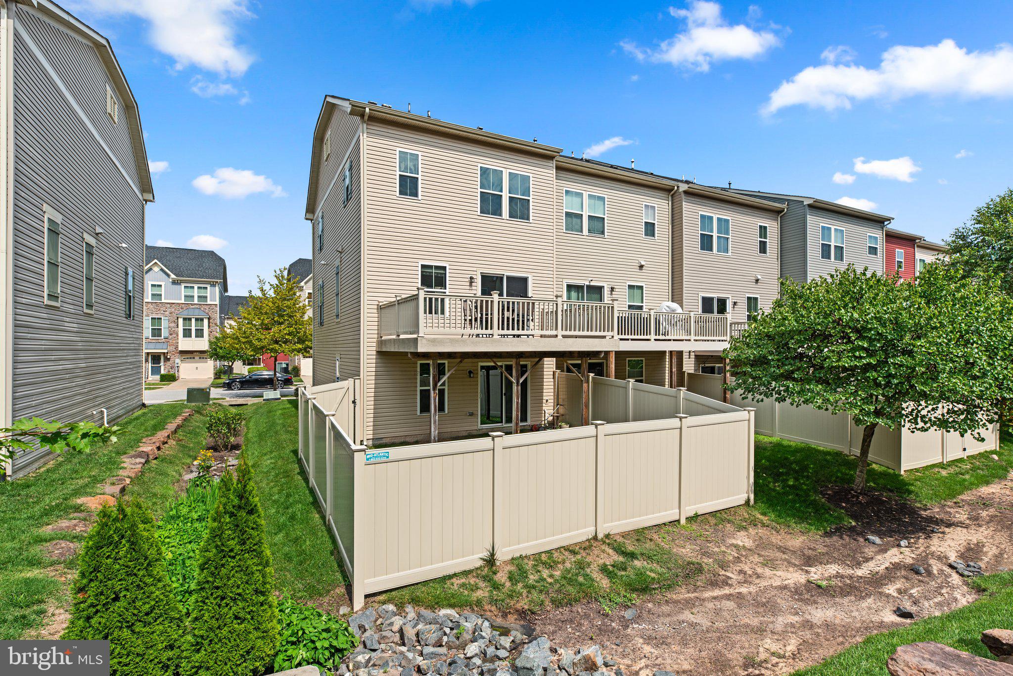 719 APPLE ORCHARD DRIVE