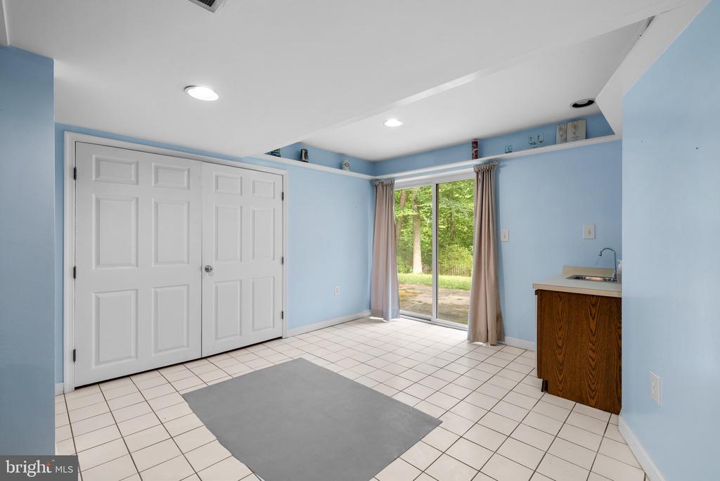 502 NORTON LANE