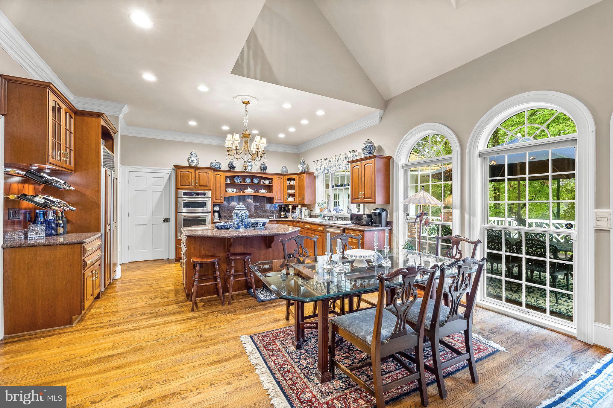 621 TRAVELLER COURT