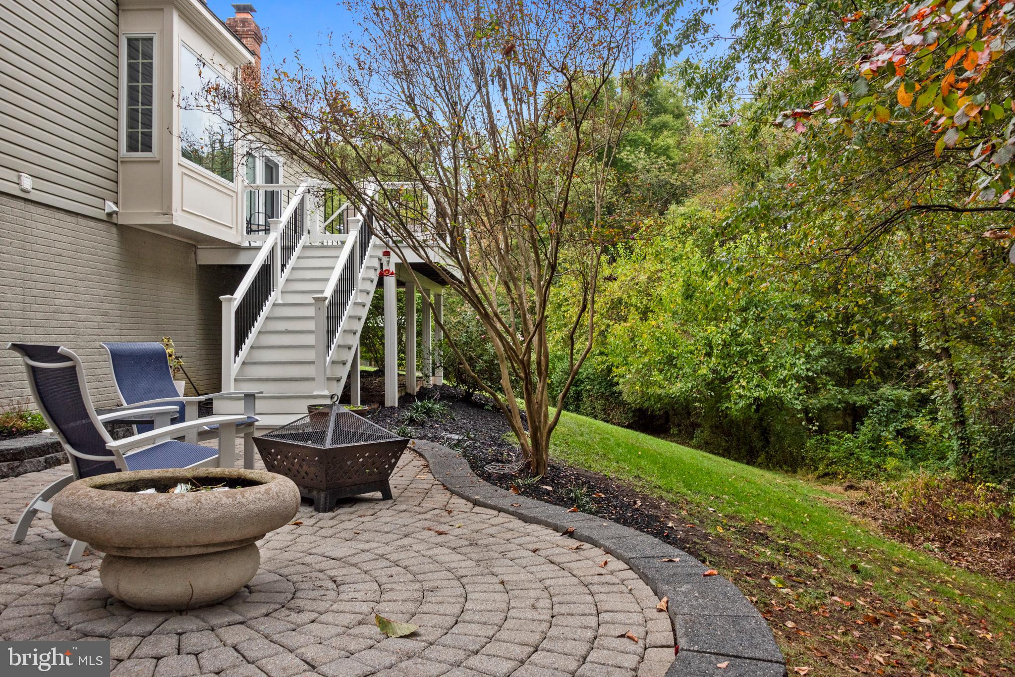 8389 PIPING ROCK COURT