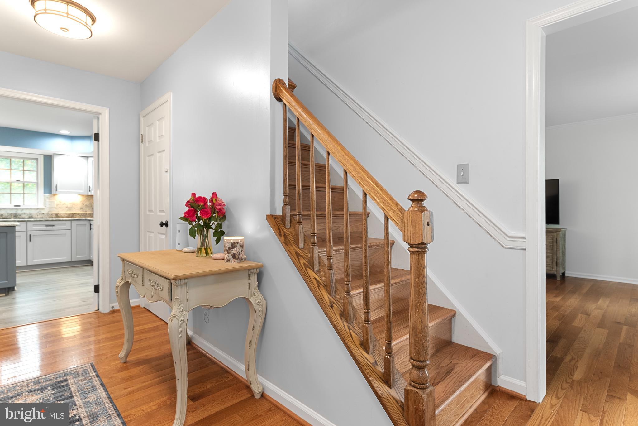 8389 PIPING ROCK COURT