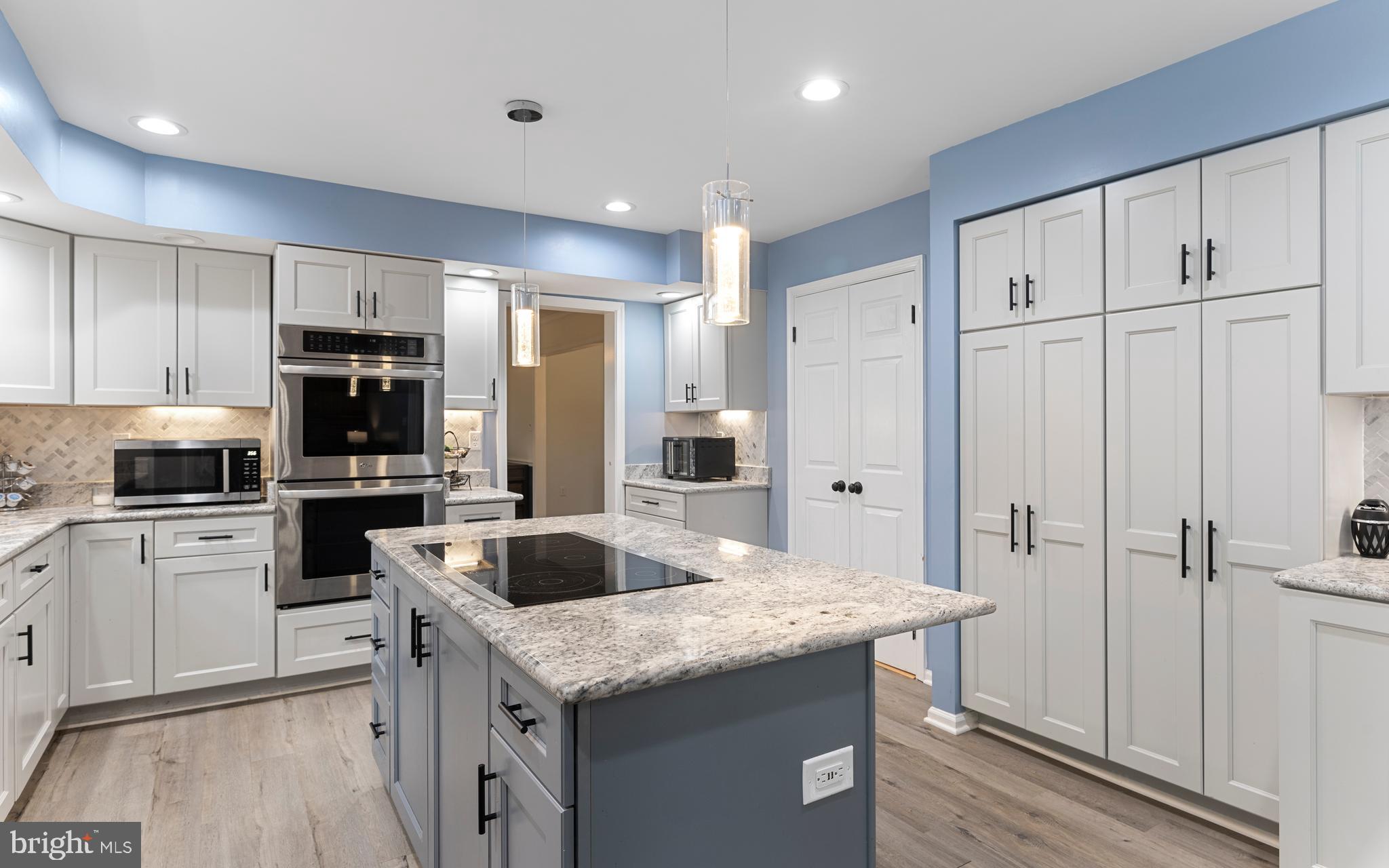 8389 PIPING ROCK COURT