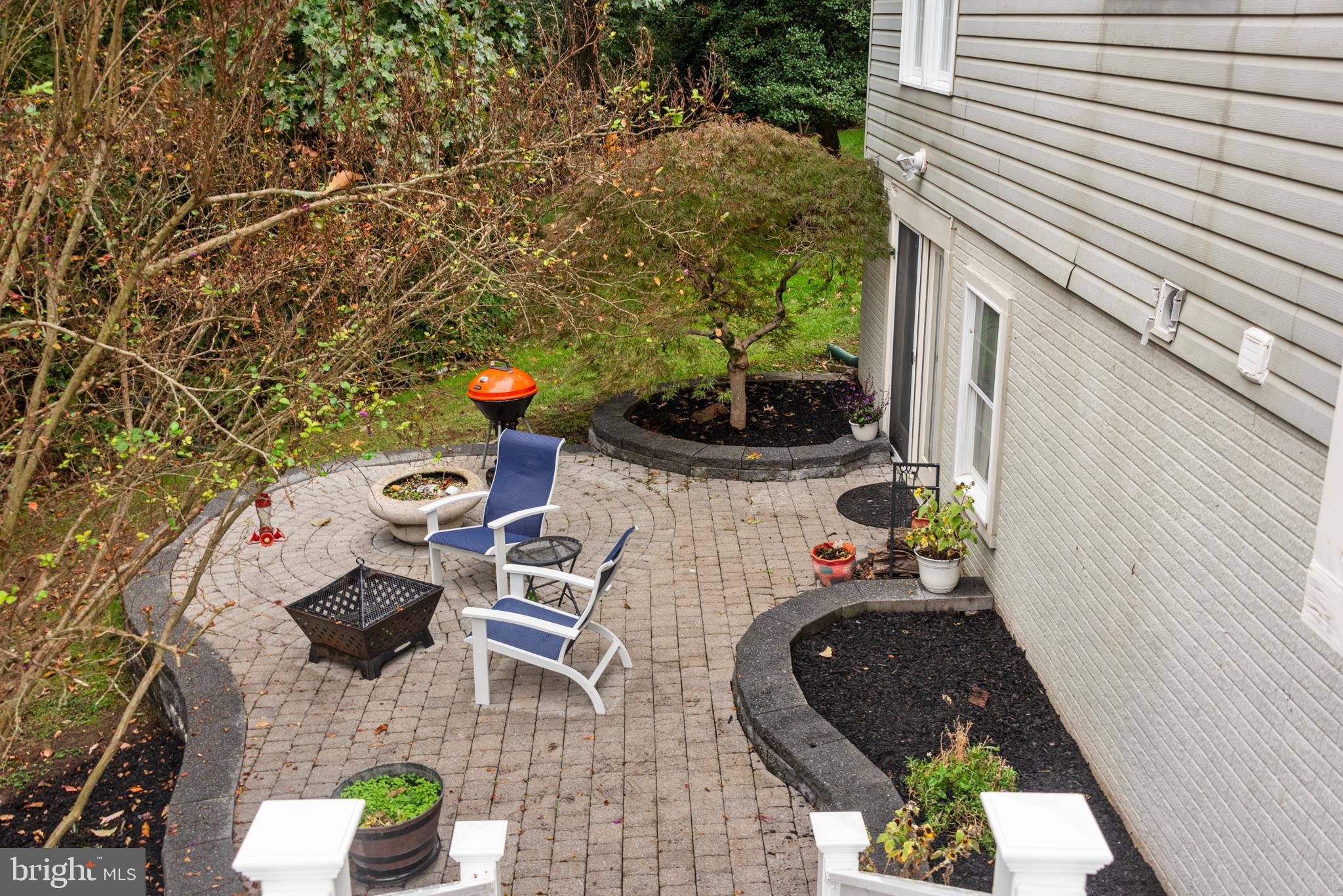 8389 PIPING ROCK COURT