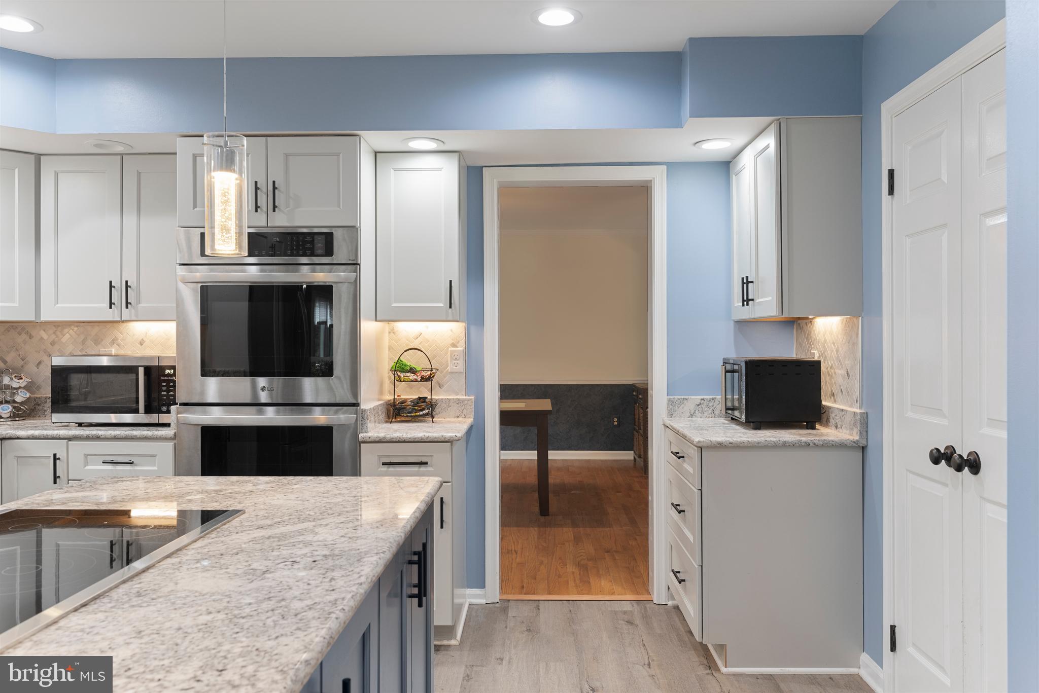 8389 PIPING ROCK COURT