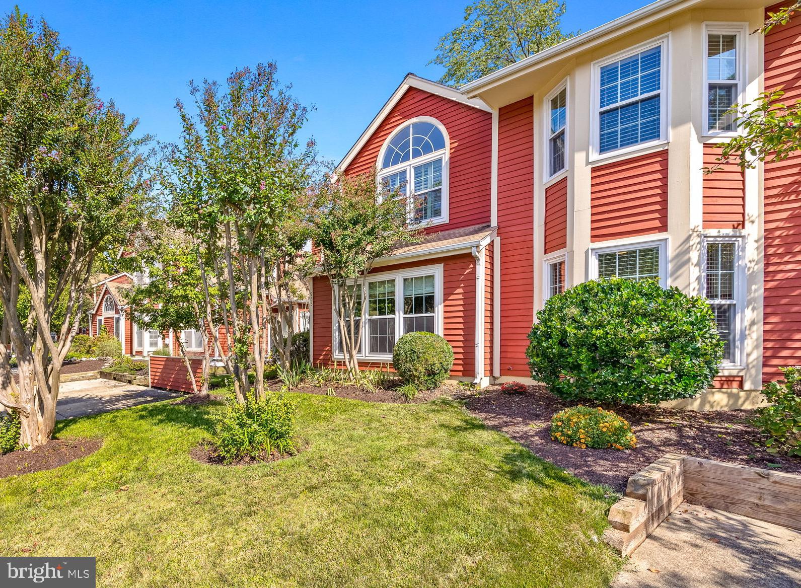 963 WINDWHISPER LANE
