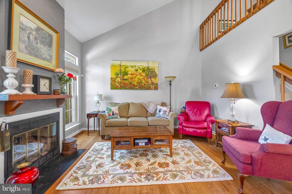 963 WINDWHISPER LANE