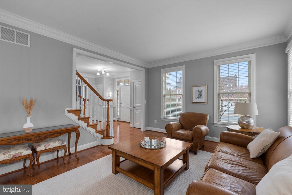 502 TREMONT CIRCLE