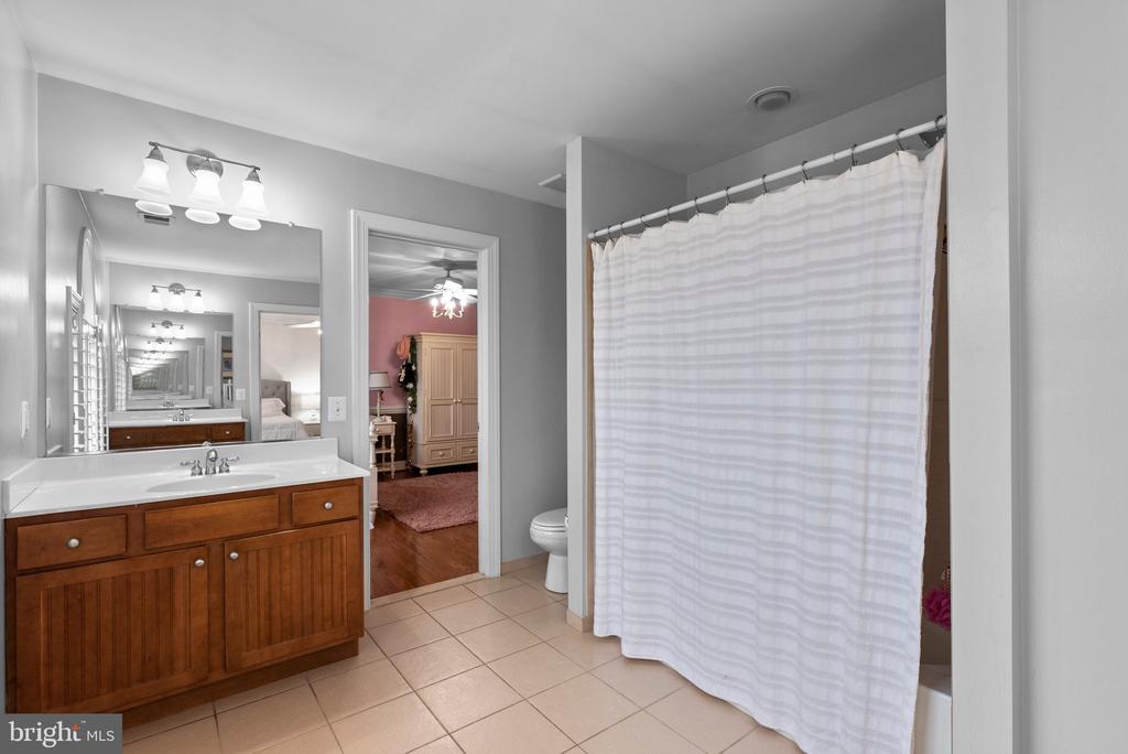 502 TREMONT CIRCLE