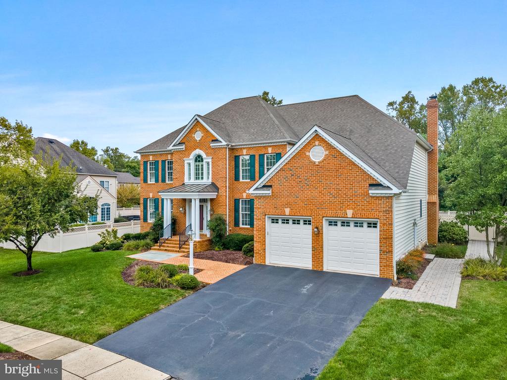 502 TREMONT CIRCLE