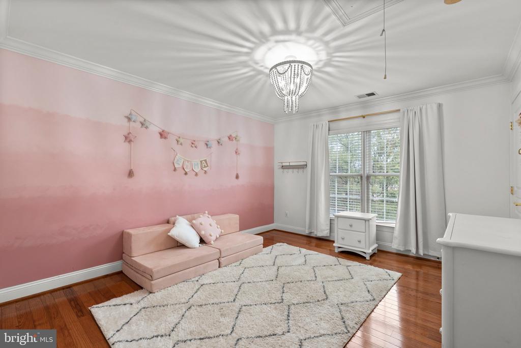 502 TREMONT CIRCLE