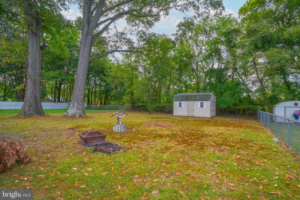 683 SWAN DRIVE