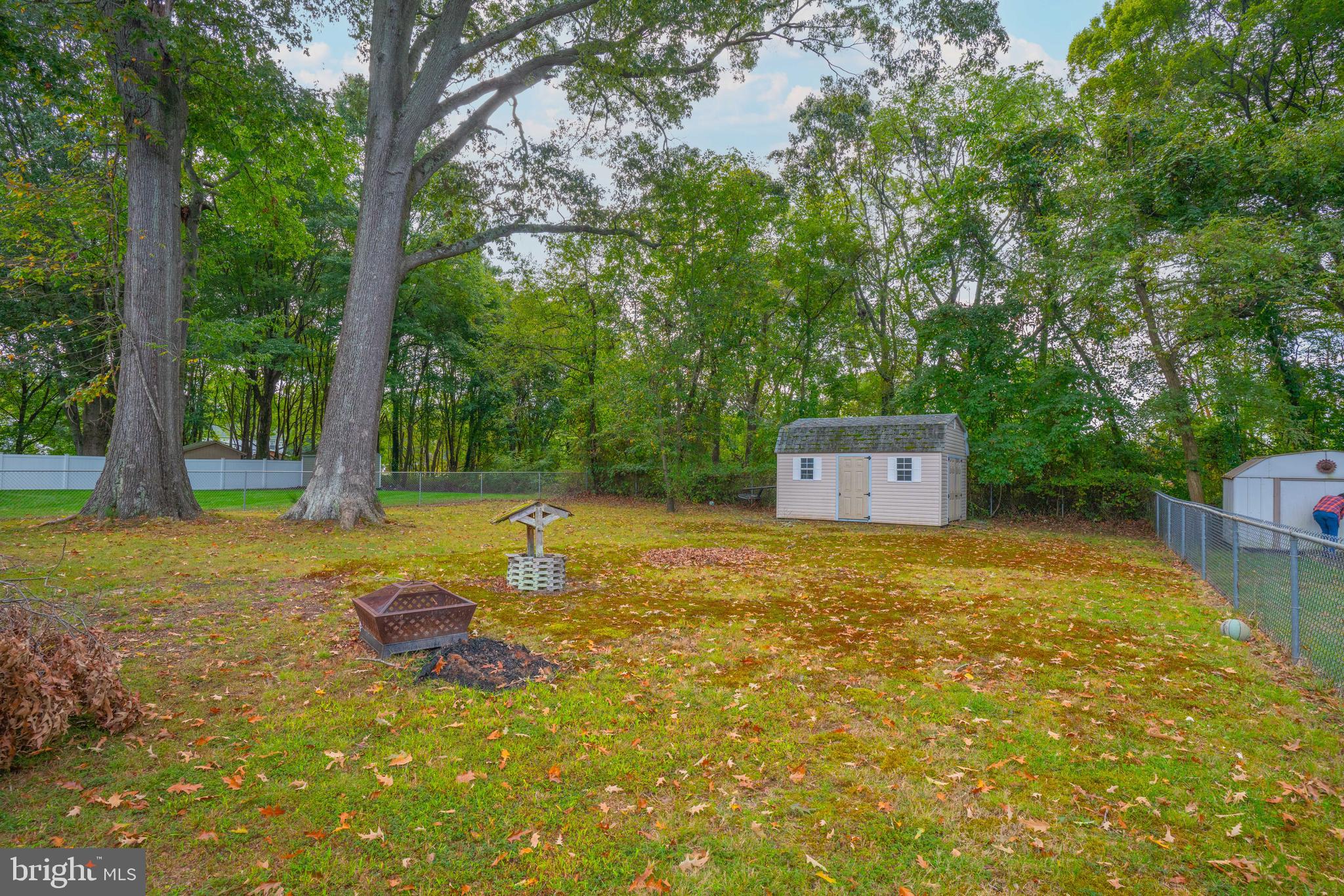 683 SWAN DRIVE