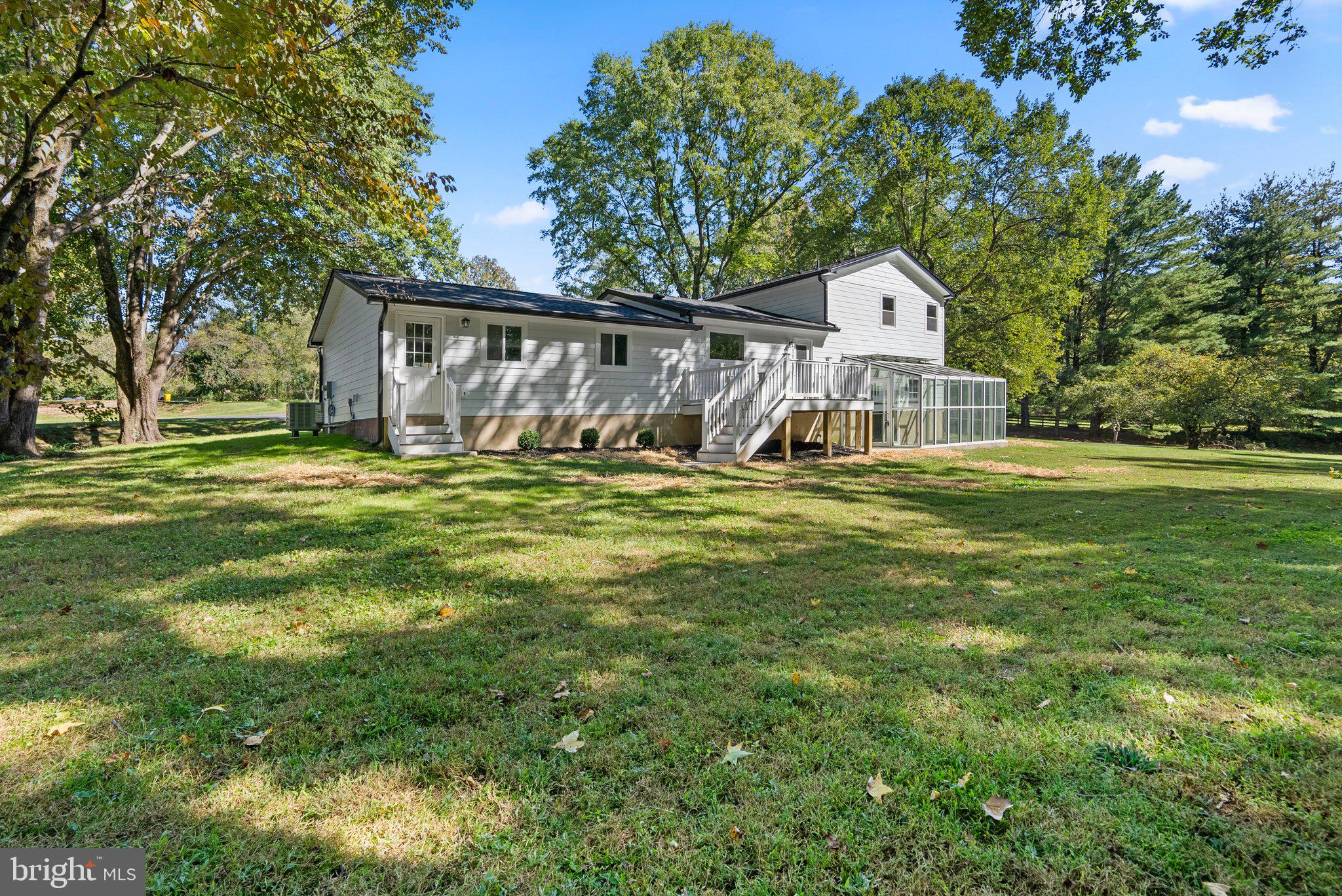5212 COTTONWOOD DRIVE