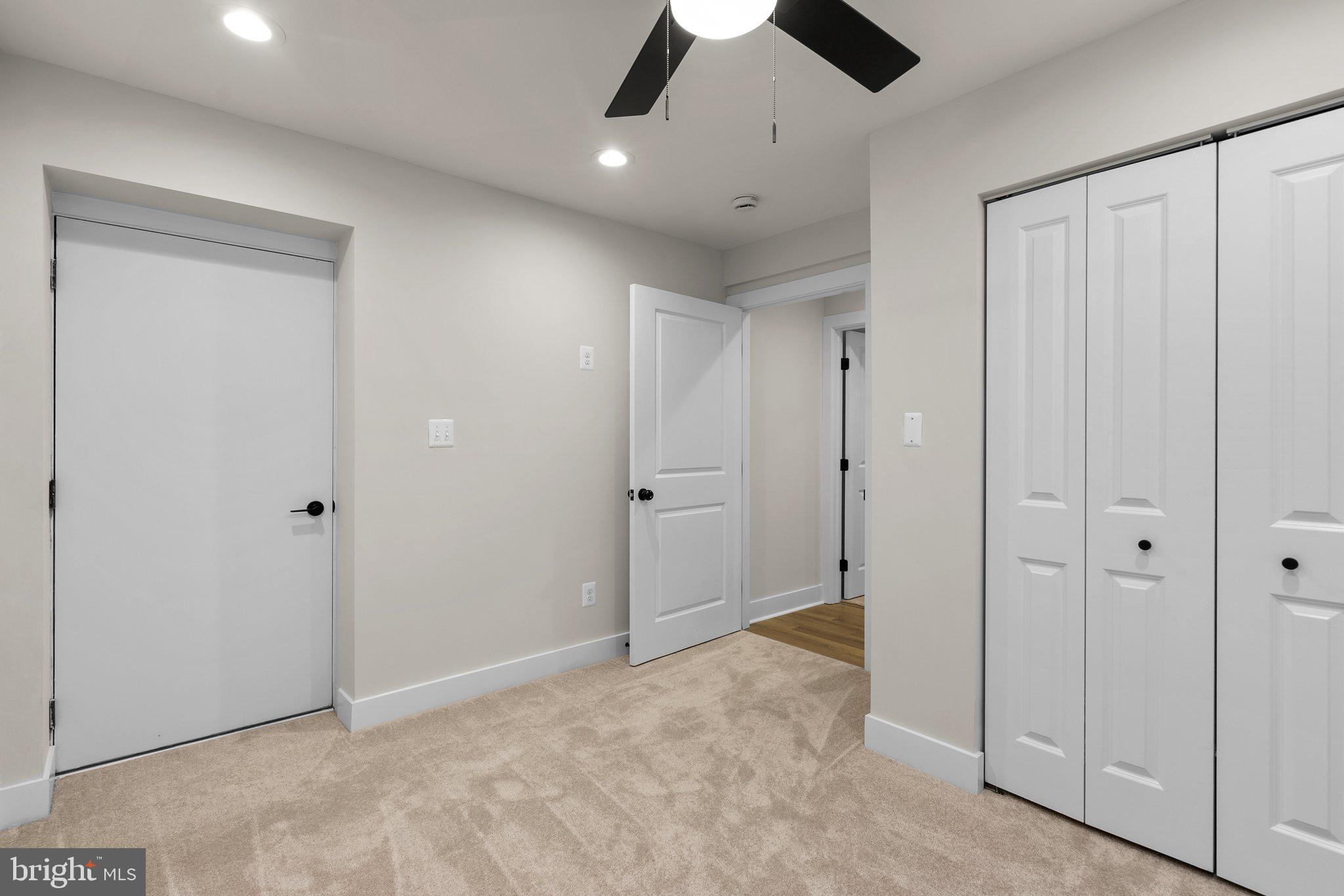5212 COTTONWOOD DRIVE