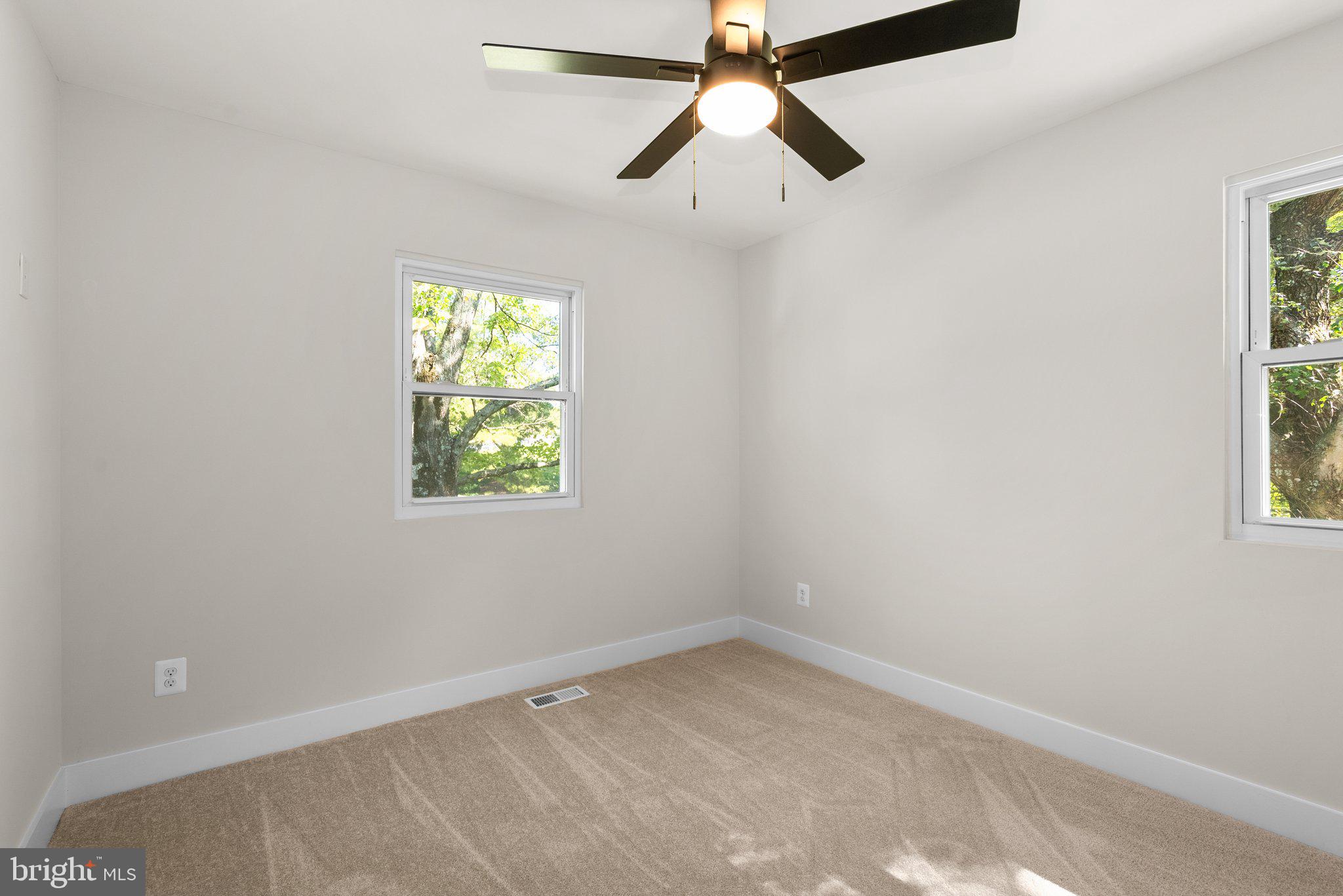 5212 COTTONWOOD DRIVE