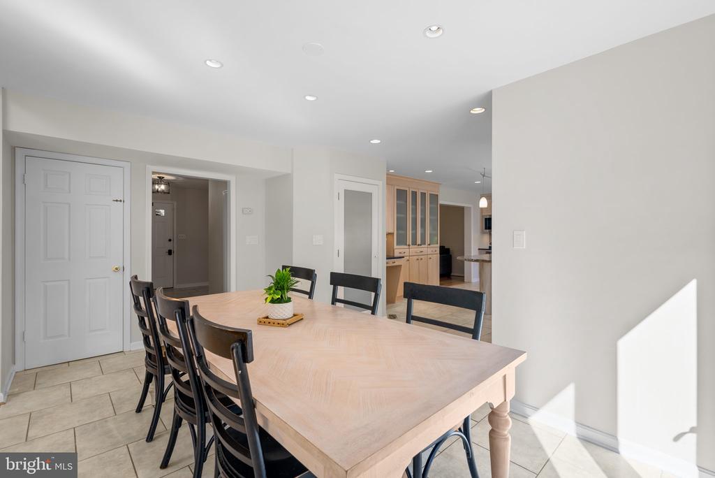 402 SHEFFIELD ROAD