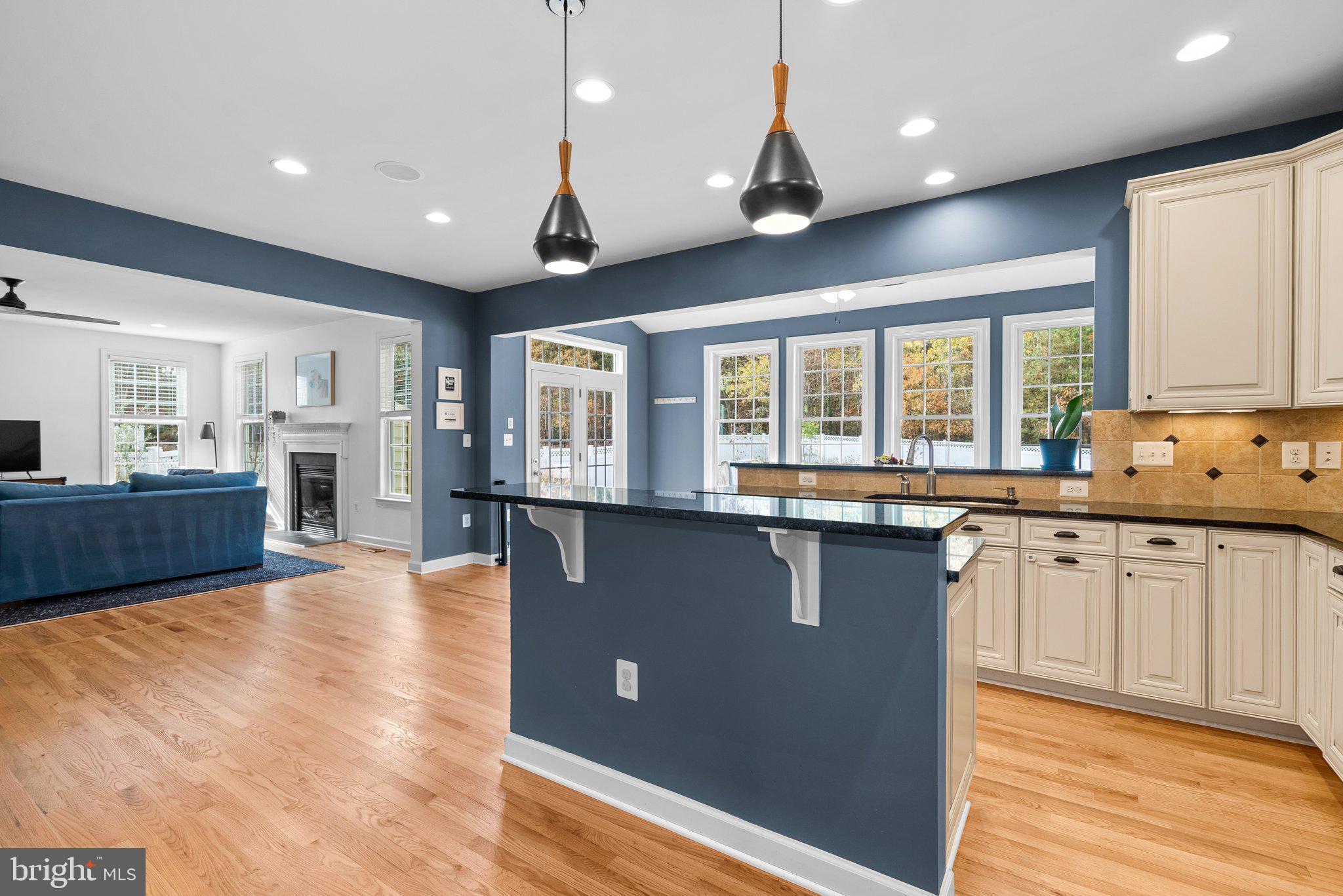 1310 PENNINGTON LANE N