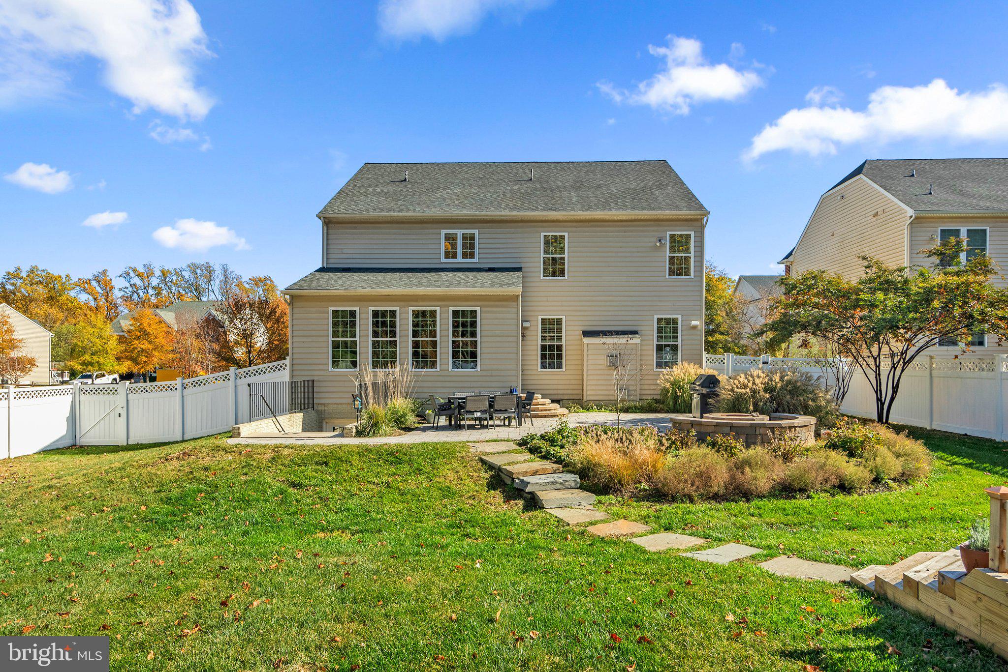 1310 PENNINGTON LANE N