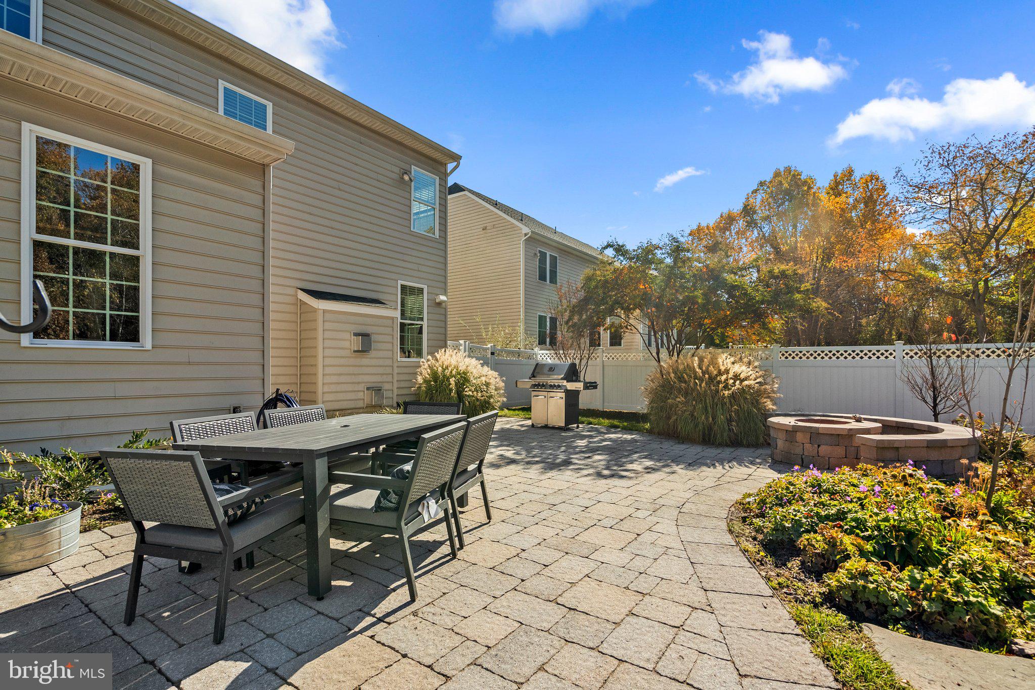 1310 PENNINGTON LANE N