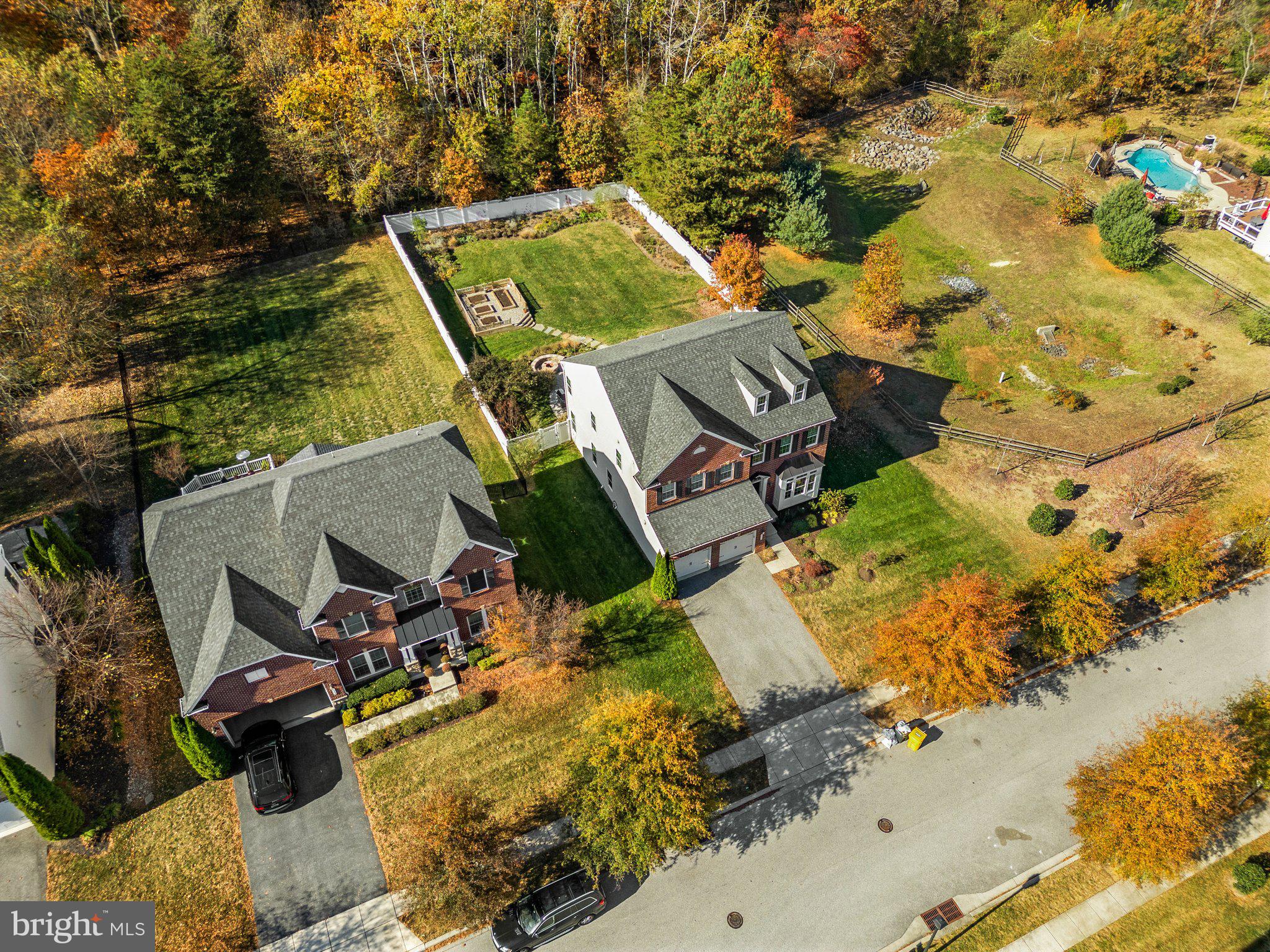 1310 PENNINGTON LANE N